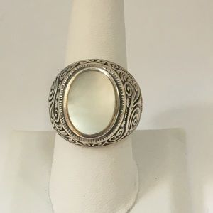 Sterling Silver Mother of Pearl Ring
